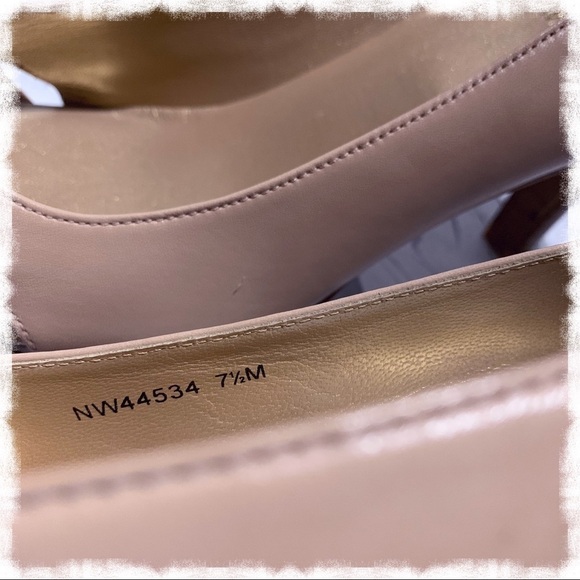 Stuart WEITZMAN Overit Nude Leather Peep Toe Pumps - Picture 5 of 8